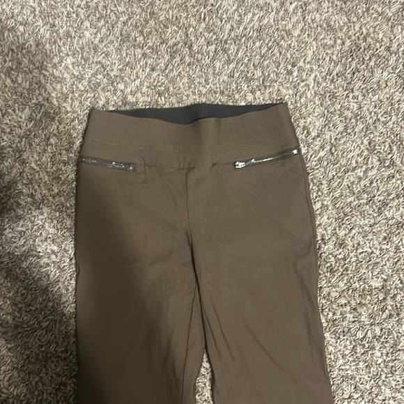 Bootcut brown pants, size is 25 - Picture 2 of 4